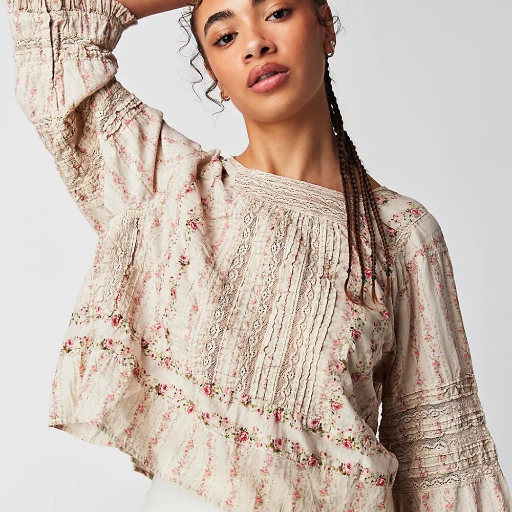 Magnolia Pearl Rsalā Floral Cotton Top Size: O/S